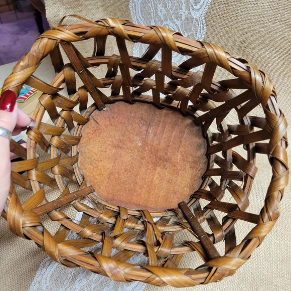 Vintage gently used gorgeous basket 12×8 great shape - Picture 2 of 6